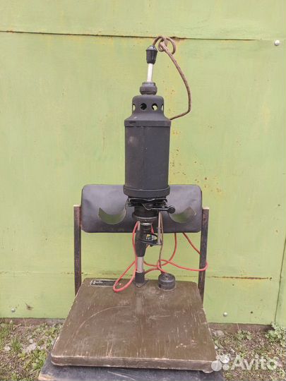 Фотоувеличитель 1947год