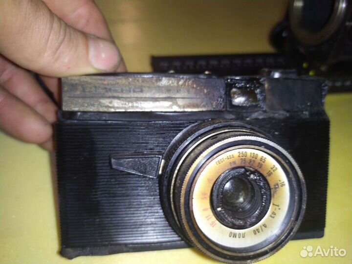 Старинный фотоаппарат