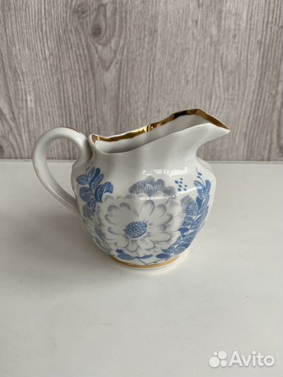 Часть фарфорового сервиза (Вербилки) СССР