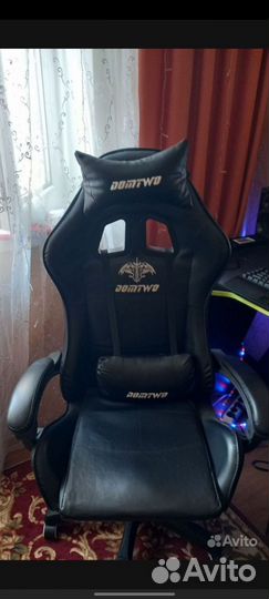 Продам игровой стул и стол