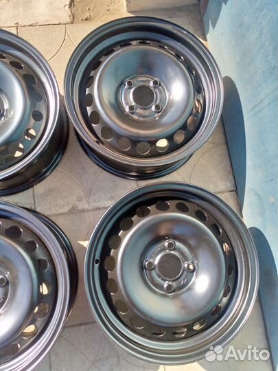 Диски R15 4/100 Веста, Логан (новые)