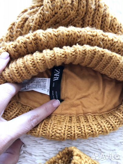 Комплект шапка, снуд и перчатки Zara на девочку