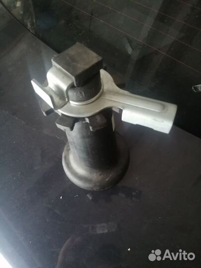 Домкрат