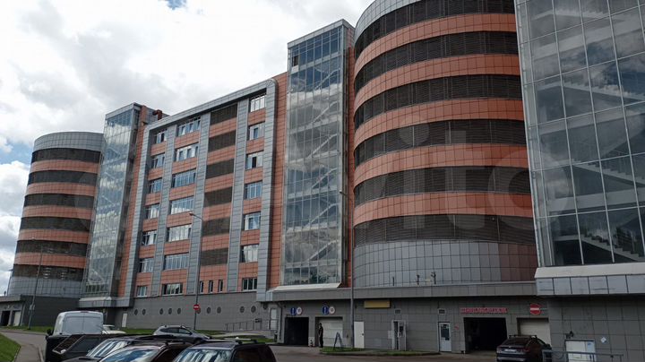 Машиноместо, 14 м²