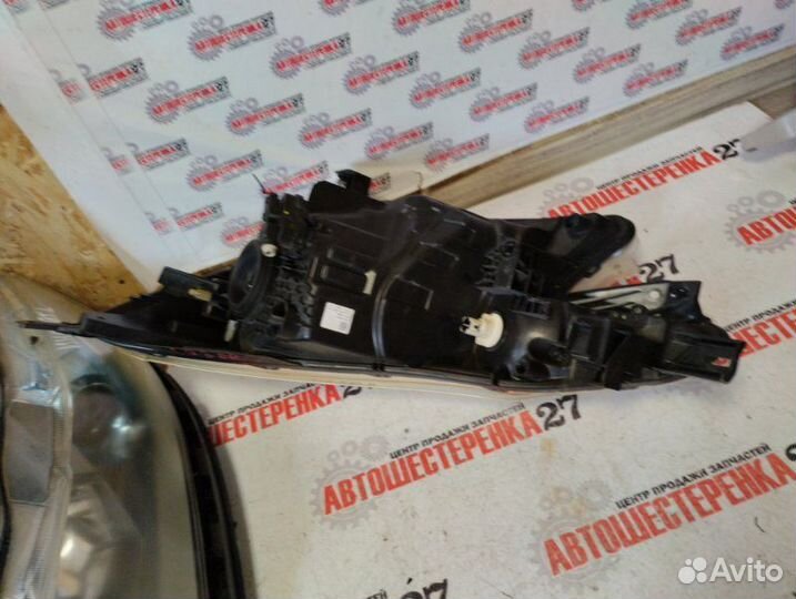 Фара правая Nissan Note E12 HR12DDR 2014