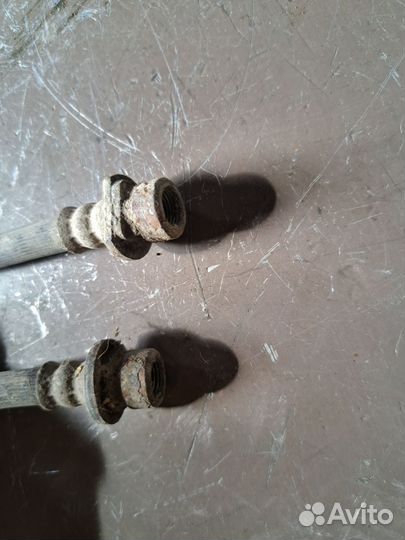 Шланг тормозной передний Hyunda Inspire