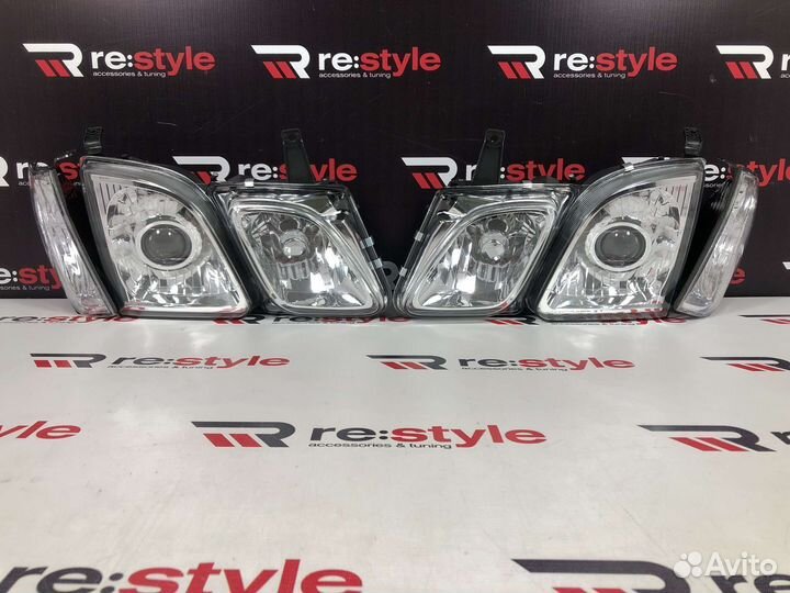 Фары Lexus LX470 Ксенон Светлые