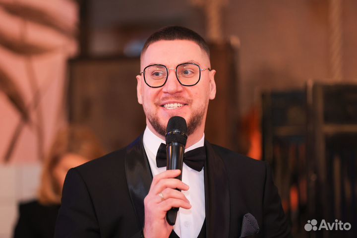 Ведущий на новогодний Корпоратив