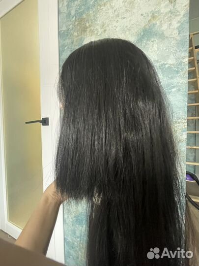 Черный длинный парик с челкой