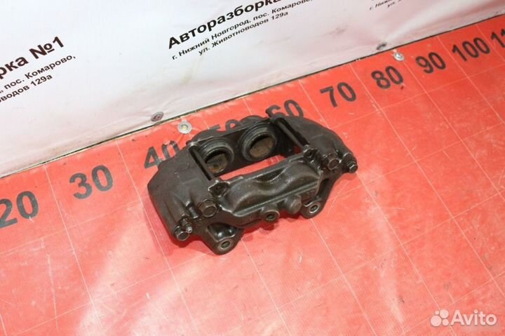 Суппорт передний левый Toyota Land Cruiser Prado