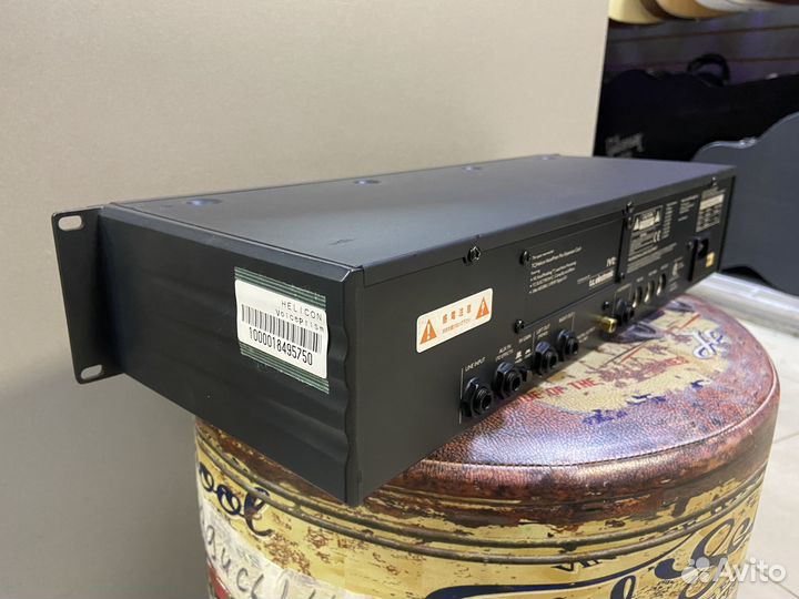 Вокальный процессор TC Helicon VoicePrism