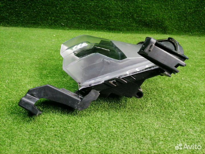 Фара противотуманная левая Kia K5 2019