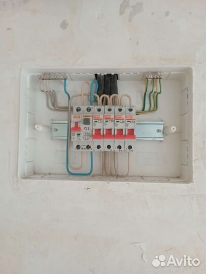 Услуги Электрика Электромонтаж Замена электрики