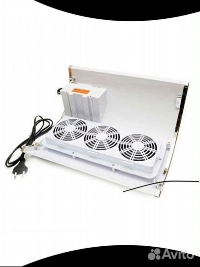 Пылесос маникюрный новый