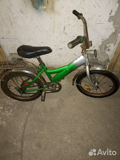 Детский велосипед 16