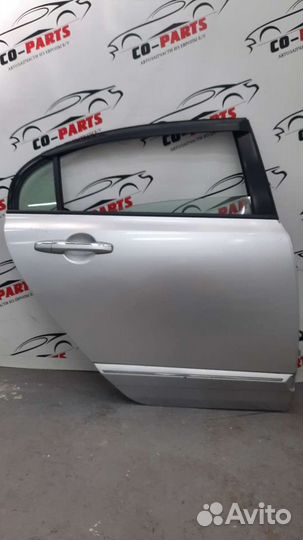 Дверь задняя Правая Honda Civic 4d