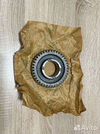 Шестерня второй передачи