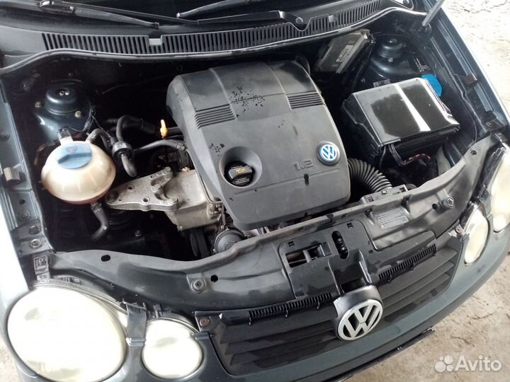 В разборе volkswagen polo 9n 2003 год