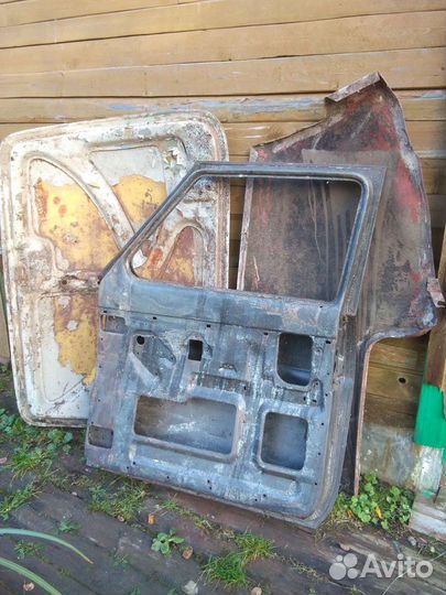 Дверь к а/м 