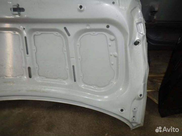 Капот Hyundai Solaris 2