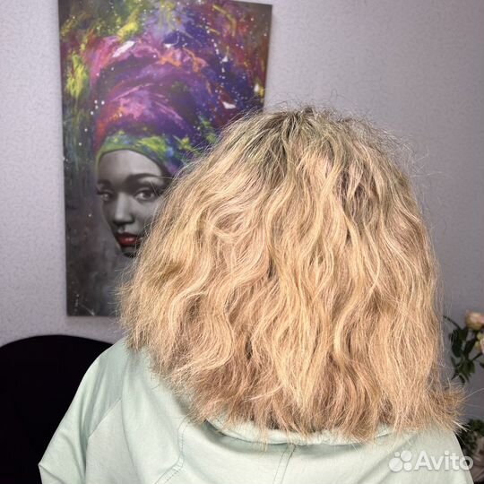 Кератиновое выпрямление волос