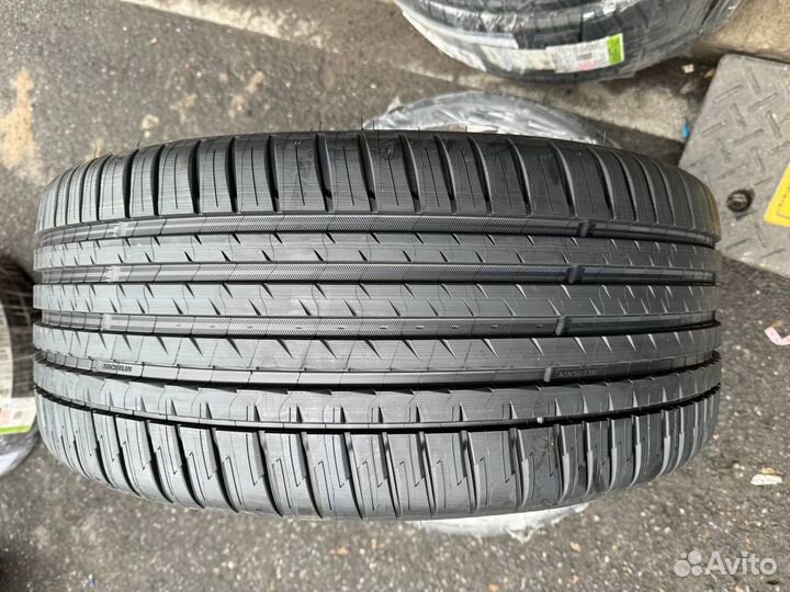 Michelin Pilot Sport 4 SUV 275/35 R23 и 315/30 R23