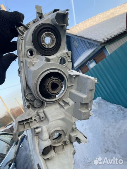 Фара левая toyota camry 40