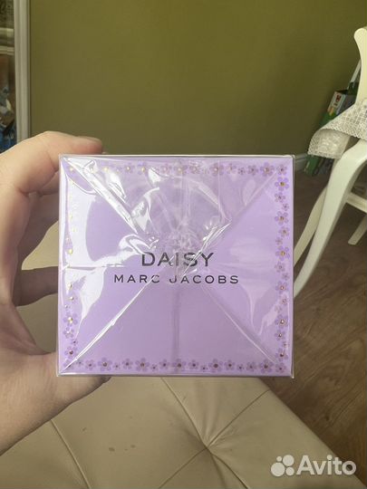 Marc Jacobs Daisy twinkle