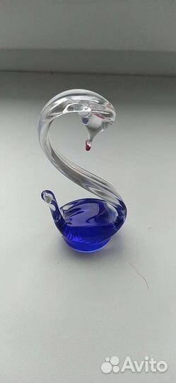 Статуэтка Лебедь