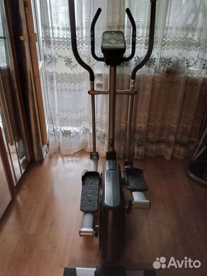 Эллипсоидный тренажер