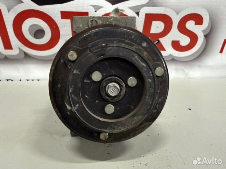 Компрессор кондиционера Nissan Qashqai J10 MR 20