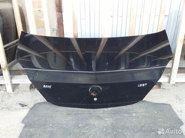 Крышка багажника Geely MK