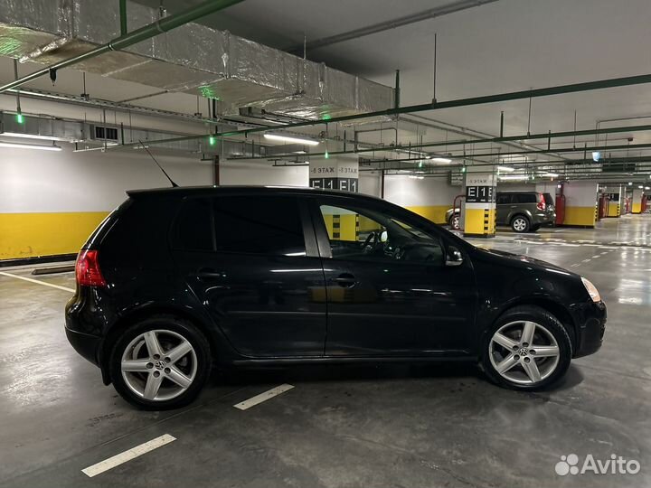 Volkswagen Golf 1.6 AT, 2008, 272 000 км