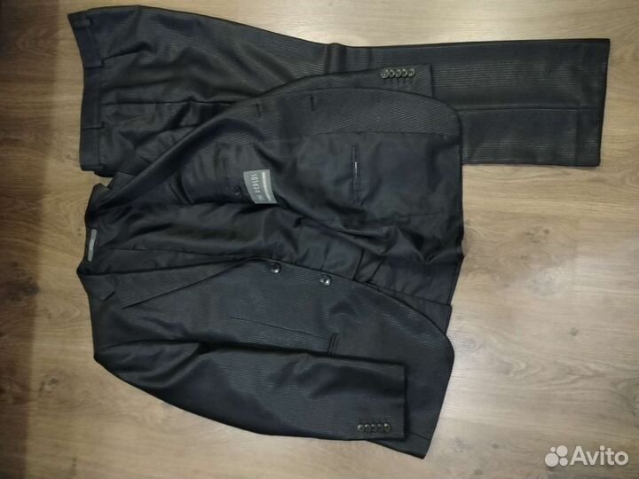 Мужской спортивный костюм Peplos