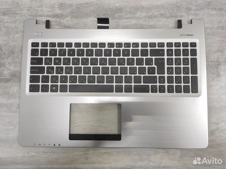 Топкейс с клавиатурой для Asus K56