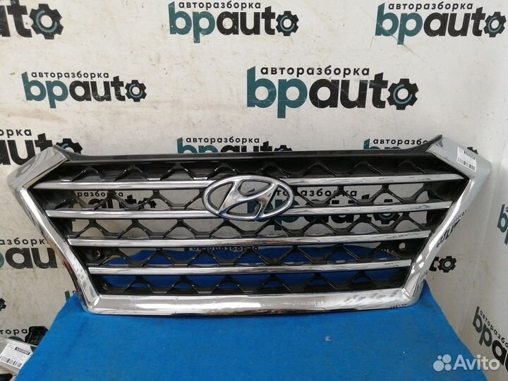 Решетка радиатора П, 86351-D7600 Hyundai Tucson