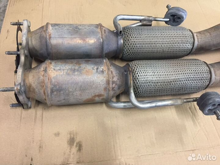 Приемная труба с катализатором Volvo S80 V8