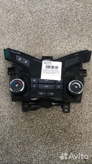 Блок управления отопителем chevrolet cruze