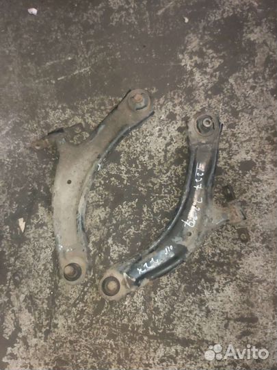 Рычаги переднии Ниссан Кашкай J10