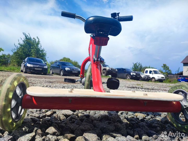 Трехколесный велосипед giant