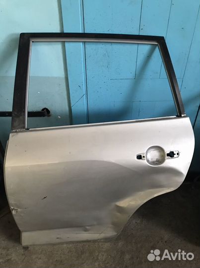 Дверь rav 4