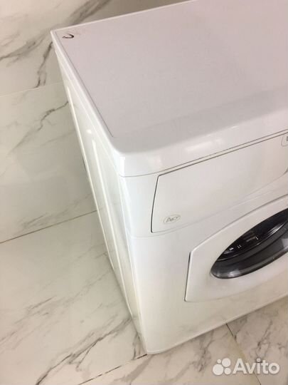 Стиральная машина бу Ariston ALS129X