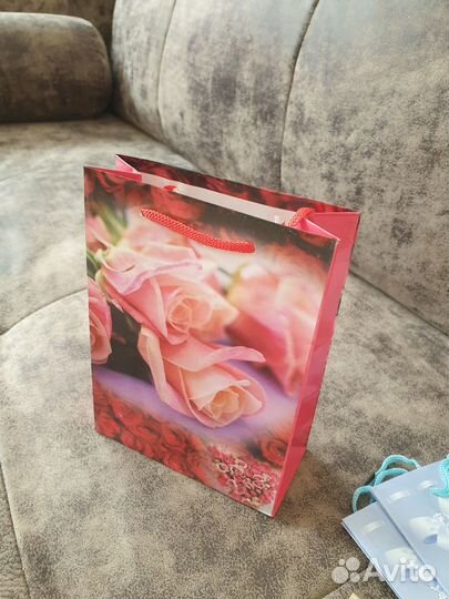Пакет подарочный новый