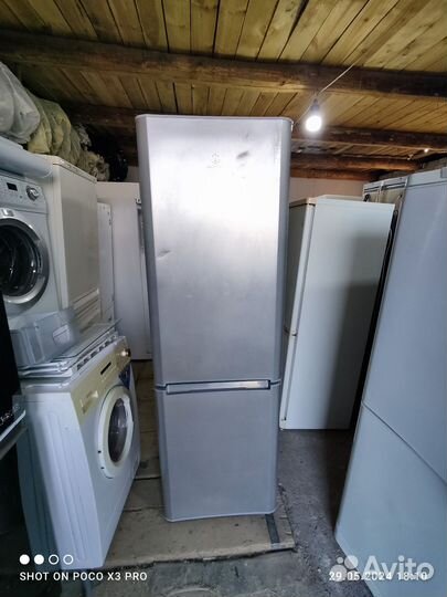 Холодильник Индезит No Frost