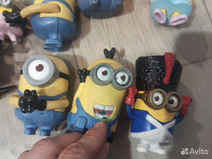 Фигурки миньонов из Макдональдса пакетом 8 штук