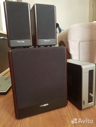 Колонки с сабвуфером Microlab FC 530