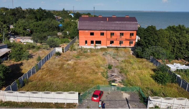 Гостиница, 1000 м²