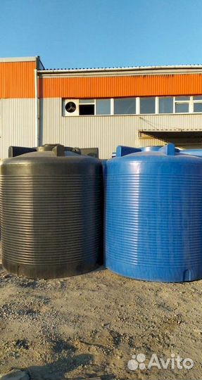 Ёмкость пластиковая в обрешётке