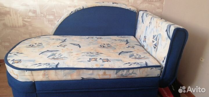 Продам детский диван