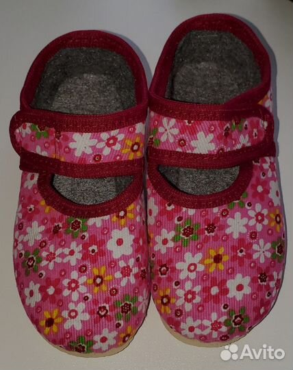 Теплые тапочки для девочки